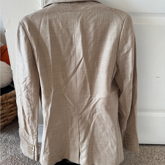 Banana Republic women’s size 6, cream wool/silk blazer jacket - Picture 2 of 6